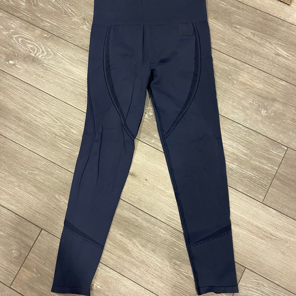 Womens best navy leggings XL